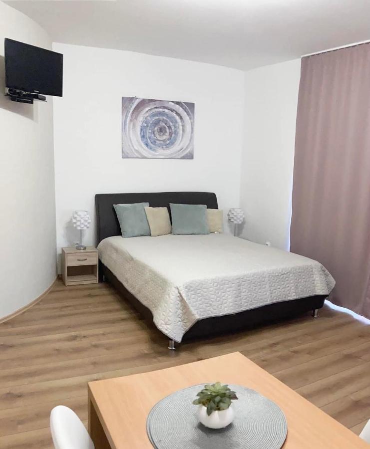 Jade Apartman Хевиз Экстерьер фото